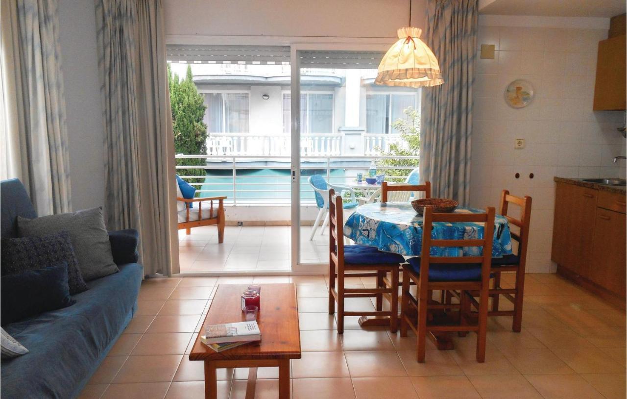 1 Bedroom Beautiful Apartment In Τόσα ντε Μαρ Εξωτερικό φωτογραφία